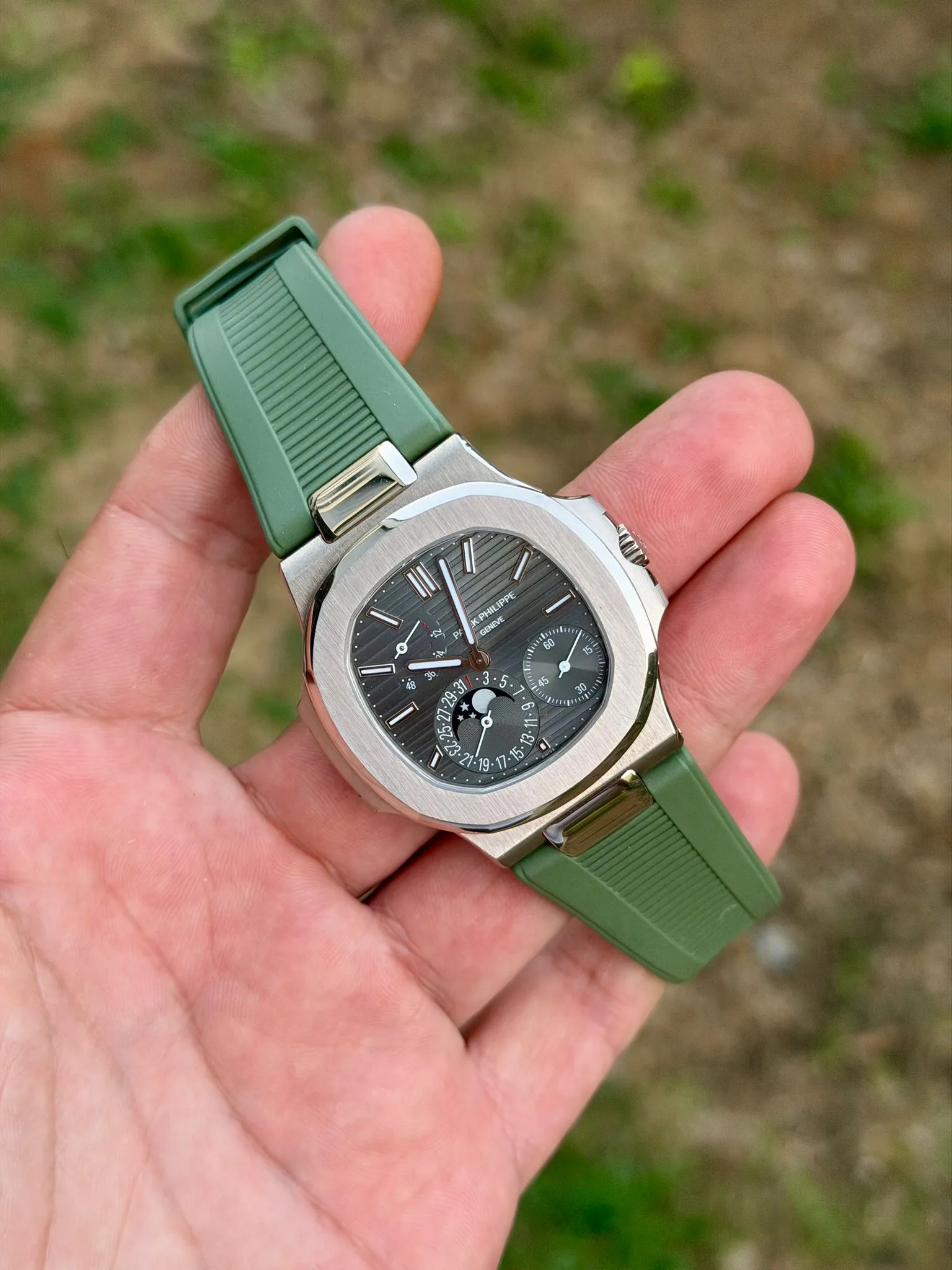 Patek Philippe Nautilus 5712/1G – 2010