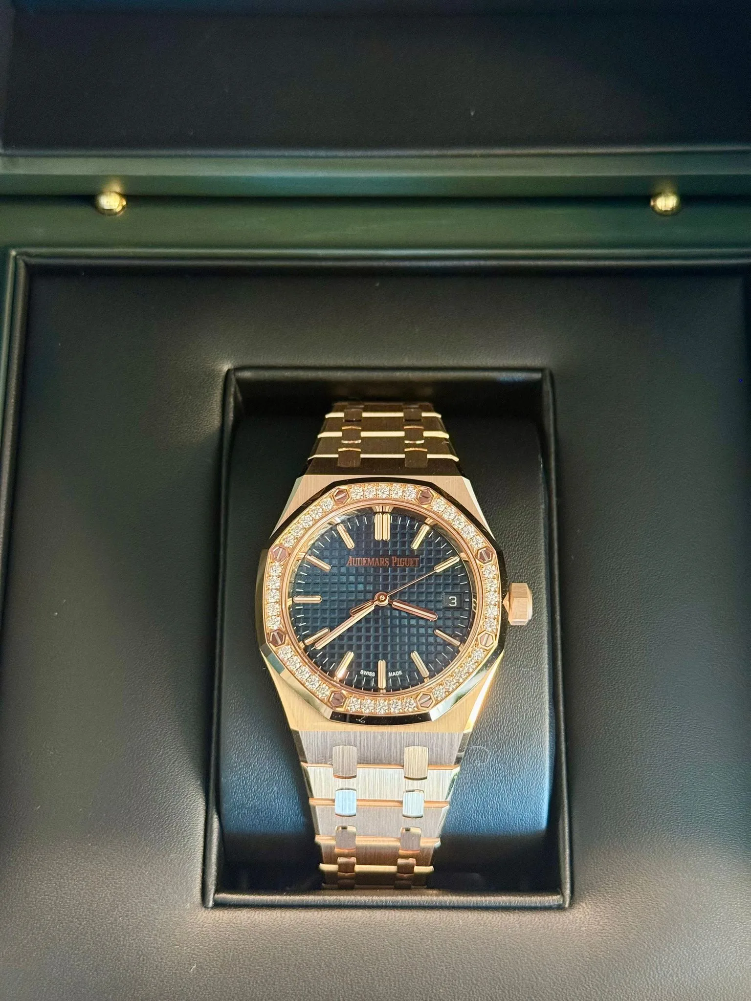 Audemars Piguet Royal Oak 15551OR.ZZ – 2025