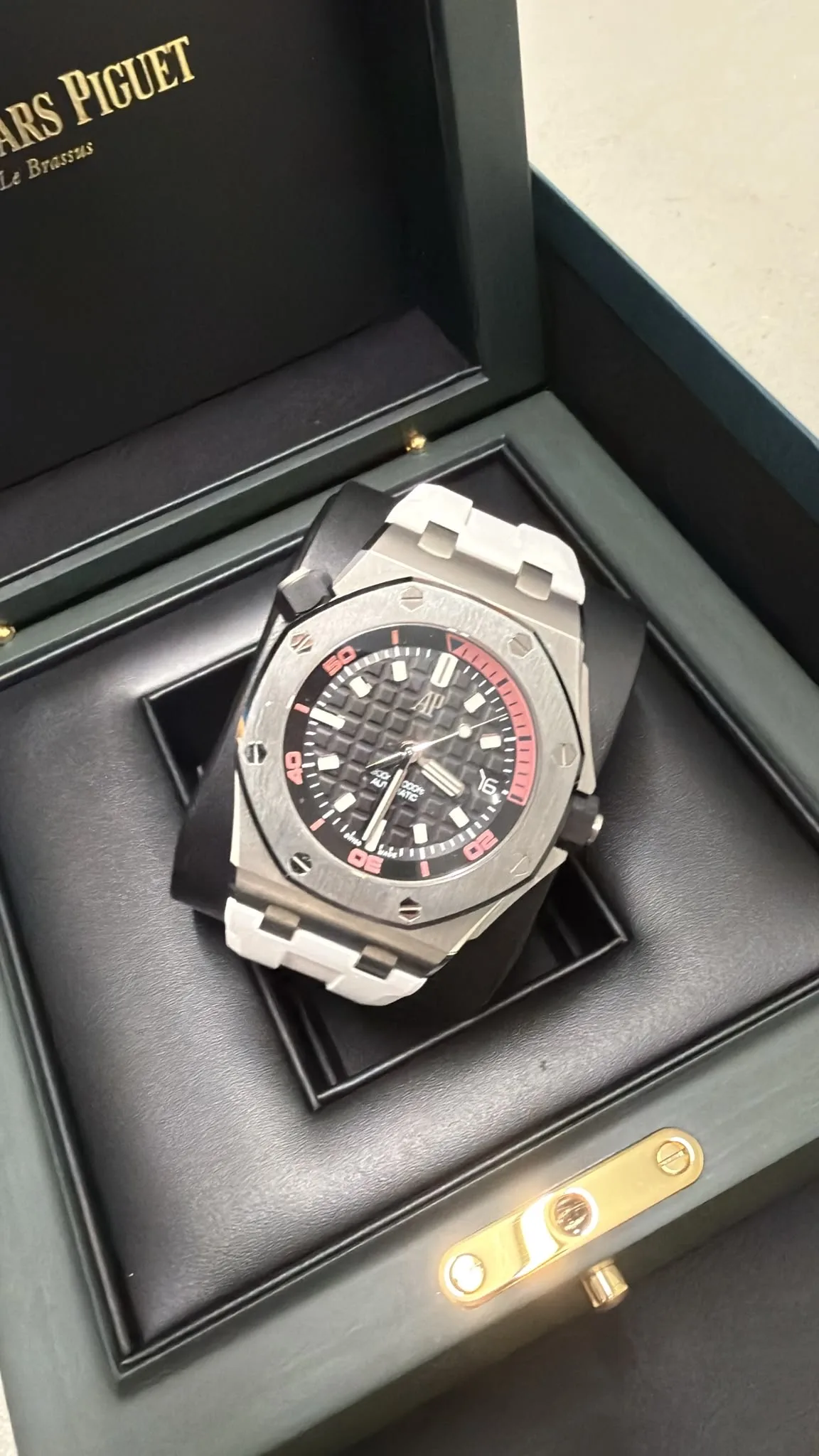 Audemars Piguet Royal Oak Offshore 15720ST.OO.A010CA.01 – 2026