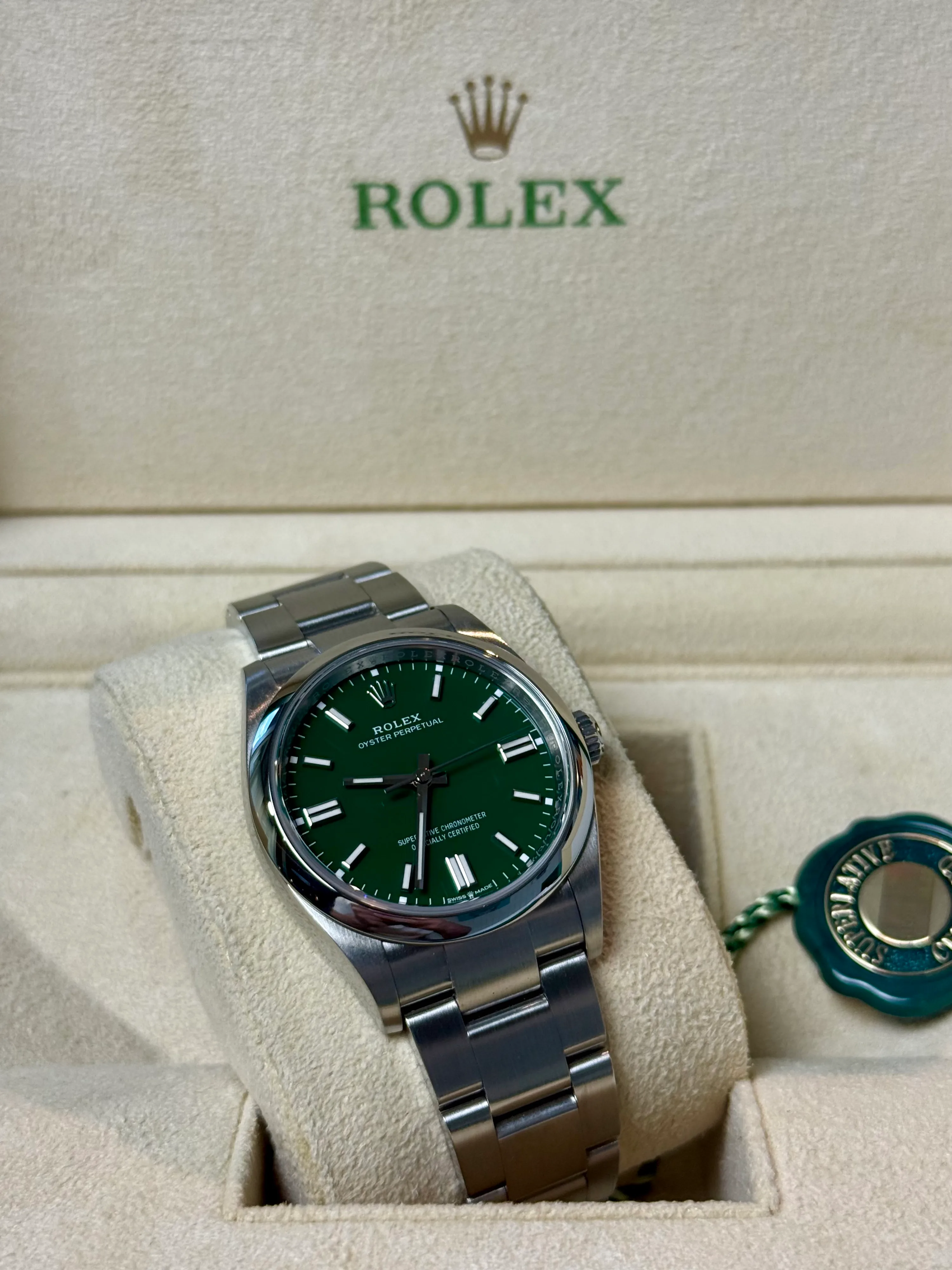 Rolex Oyster Perpetual 126000 – 2024
